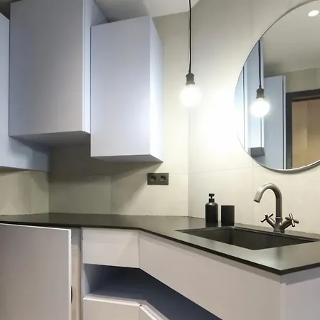 Crafted Stay, Modern Elegant * Salonicco