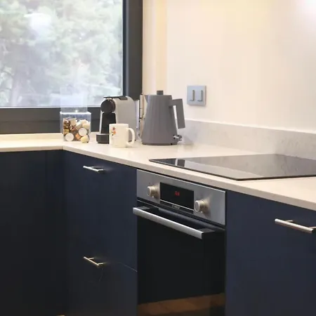 Crafted Stay, Modern Elegant דירה סלוניקי