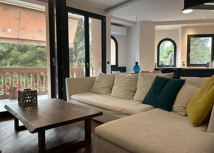 Crafted Stay, Modern Elegant Apartamento